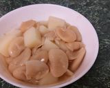 A picture of step 1 of Butter Bean Curry (Mauritian style).