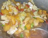 Foto langkah ke 2 dari resep Tumis kikil sawi.