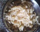 A picture of step 2 of Apple walnut salad.