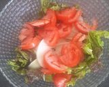 Foto del paso 5 de la receta: Ensalada con algas y vinagreta de pescaditos salados