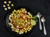 મખાના ભેળ (Makhana Bhel Recipe In Gujarati)