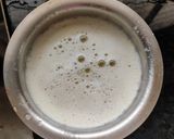 A picture of step 2 of Mosambi mocktail.