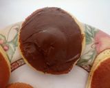 A picture of step 3 of Dorayaki with nutella.