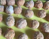 Foto del paso 3 de la receta: Albóndigas de cerdo con fideos