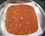 गाजर ची बर्फी रेसपी (Gajar barfi recipe in marathi) रेसिपी स्टेप 5 फोटो 