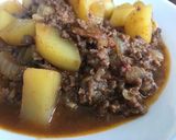 Foto langkah ke 7 dari resep Semur daging giling dan kentang ala ci Tintin.