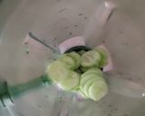 A picture of step 2 of Cucumber juice 🍸🍹.