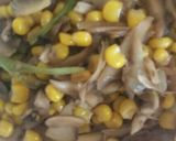 Foto langkah ke 5 dari resep Tumis duo J (Jamur & Jagung).