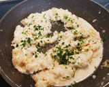 Foto del paso 2 de la receta: Croquetas de bacalao con pimientos asados y patatas