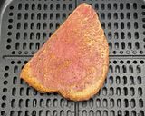 Foto del paso 4 de la receta: Medallón de atún en freidora de aire
