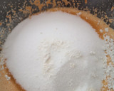Foto del paso 2 de la receta: Bizcocho de zanahoria con corbetura de chocolate blanco