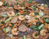 Foto langkah ke 7 dari resep Mie Goreng Istimewa.