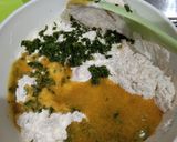 Foto langkah ke 3 dari resep Kue Bawang seledri kesyukaan Anak Bontot.