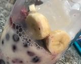 Foto del paso 2 de la receta: Smoothie de frutos rojos