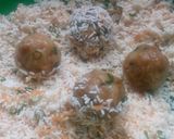 A picture of step 8 of Chicken rice meatballs.