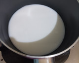 Foto langkah ke 1 dari resep Teh Susu Bumbu Spekoek / Bumbu Bolu Lapis (Teh Bumbu Ala India).