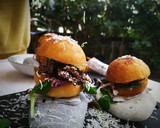 Foto del paso 3 de la receta: Hamburguesa pan brioche