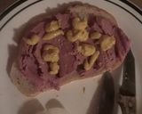 A picture of step 3 of Hot Braunschweiger and Cheese.