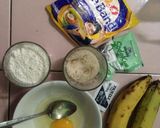 Foto langkah ke 1 dari resep Banana cake / kue pisang mudah dengan magic com no mixer.