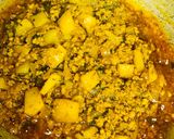 A picture of step 2 of Stir fried aloo keema.