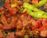 दूधी भोपळा भाजी with मूँग डाळ (dudhi bhopla bhaji moong dal bhaji recipe in marathi) रेसिपी स्टेप 3 फोटो 