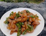 Foto langkah ke 4 dari resep Kikil Kecap Cabe Hijau (Kulit Sapi).