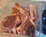 Une image de l'étape 1 de Côtelette d'agneau curry.