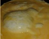 A picture of step 2 of Fried egg omelette.