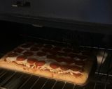 Foto del paso 8 de la receta: Pizza de Peperoni🍕✨