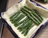 Une image de l'étape 4 de Tarte au Brocciu et aux asperges vertes.