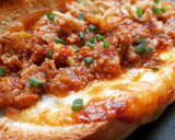 Foto del paso 5 de la receta: Brioche de picadillo cubano con mozzarella gratinada