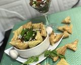 A picture of step 4 of Crispy Nachos Papad Bhel Chat.