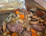 Foto del paso 6 de la receta: Carrilleras en salsa de champiñones y manzana