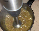 Foto del paso 5 de la receta: Sopa de curry y manzana, espárragos, huevo poché y bacon