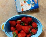 Une image de l'étape 1 de Mousse aux fraises sans œufs 🍓.