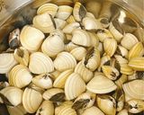 Hình bước làm 3 của món Canh bầu nấu ngao