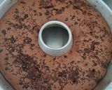 Foto langkah ke 6 dari resep Bolu Cokelat Panggang.