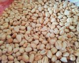 Foto langkah ke 3 dari resep Kacang bawang renyah.