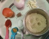 बची हुई रोटी के स्नैक्स (Roti Snack Recipe In Hindi) रेसिपी चरण 1 फोटो