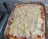 Foto del paso 10 de la receta: Pizza mega crocante con queso mozzarella y paleta,aceitunas