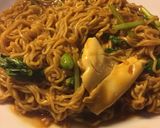 Foto langkah ke 4 dari resep Mie nyemek ala Bu Restu.