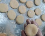 صورة لخطوة 4 من وصفة جبنيه..😋