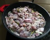 Foto del paso 4 de la receta Calamares 🦑 en salsa