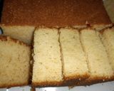 A picture of step 3 of Jiggly wiggly Merry cake.