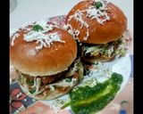 चीज़ मिक्स वेज आलू टिक्की बर्गर(cheese mixveg aloo burger recipe in hindi) रेसिपी चरण 6 फोटो