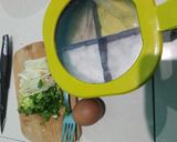 Foto langkah ke 1 dari resep Telur dadar enoki.