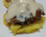 Foto del paso 8 de la receta: Arepa🫓burger🍔de pollo🥯🍗🍍🧀🧄