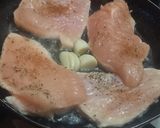Foto del paso 2 de la receta: Pollo con salsa