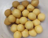Foto langkah ke 4 dari resep Bakpia Ubi Cilembu Lembut Renyah.