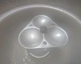 A picture of step 6 of Lava Idli.